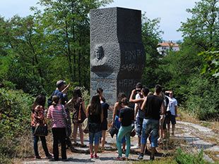 2013/photo08/mwalk0813-03.jpg